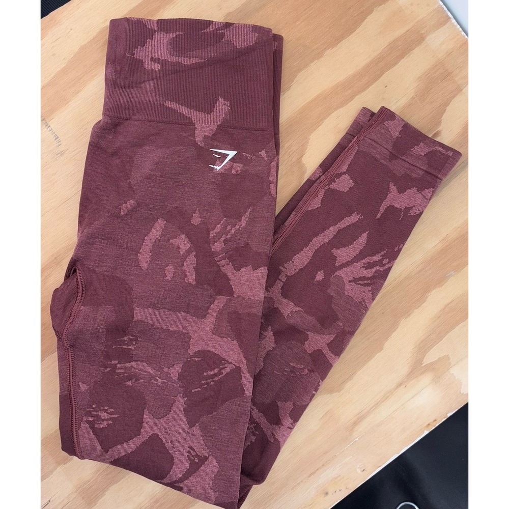 Gymshark Adapt Camo Seamless Leggings Butt Scrunch Burgundy Red‎ Medium
